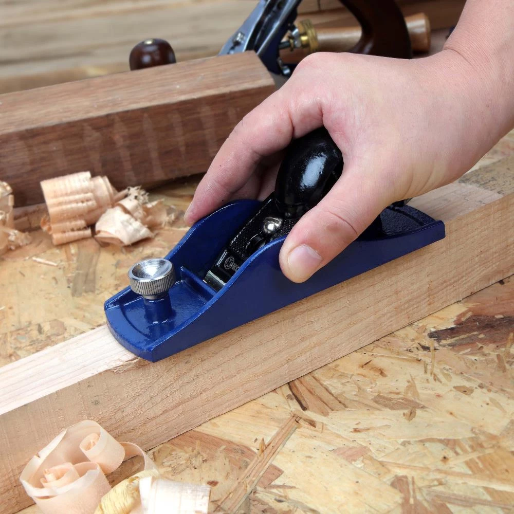Kobalt Planes 7-in Adjustable Block Plane 3 Kobalt Planes 7-in Adjustable Block Plane - Image 3