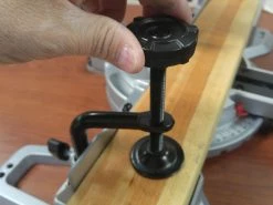 Kobalt Miter Saws Compact sliding 7-1/4-in 10 Amps Single Bevel Sliding Compound Corded Miter Saw -Hot Sale Kobalt Shop 08868013