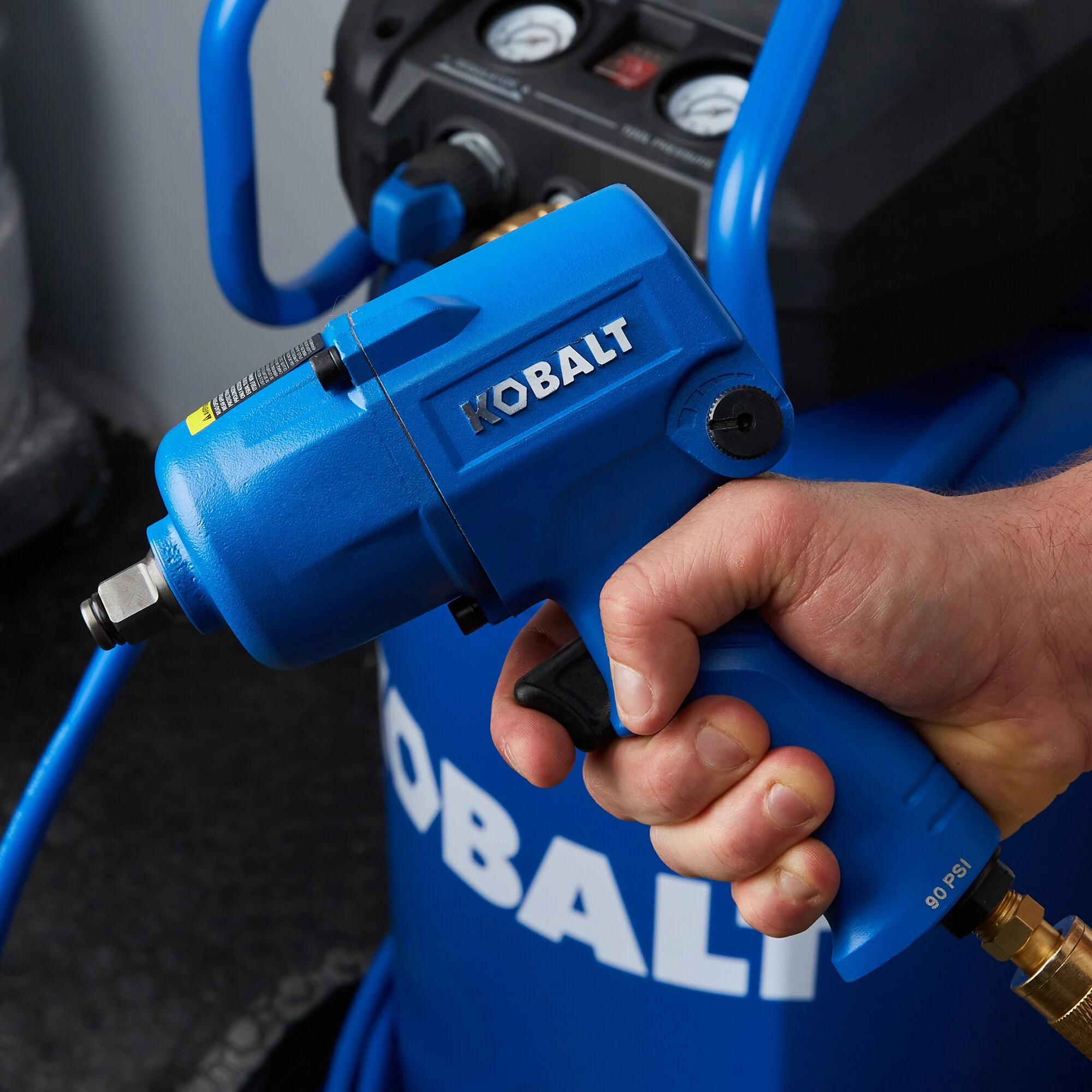 Kobalt Air Impact Wrenches 0.5-in 400-ft lbs. Air Impact Wrench 6 Kobalt Air Impact Wrenches 0.5-in 400-ft lbs. Air Impact Wrench - Image 6